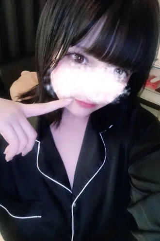 小鳥遊 ゆの