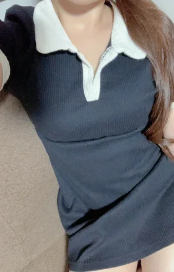 あや(26)