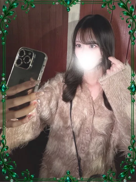 篠宮れな