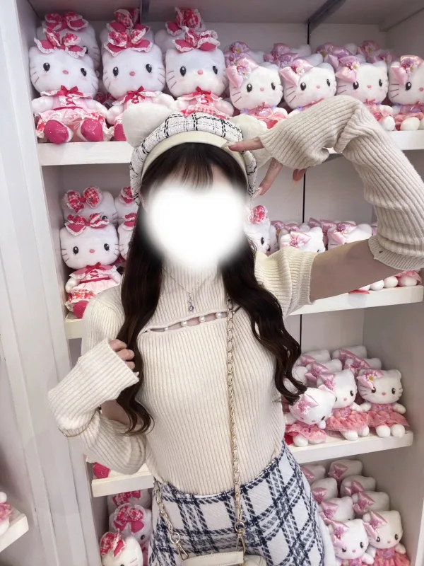 日向あみ