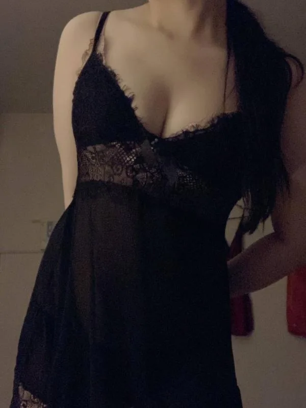 芹沢