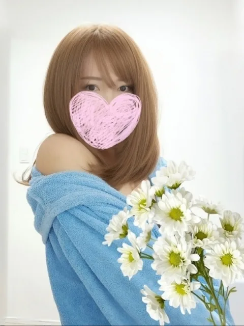 葉月ともは