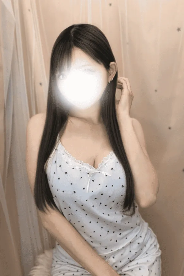 湊なぎさ