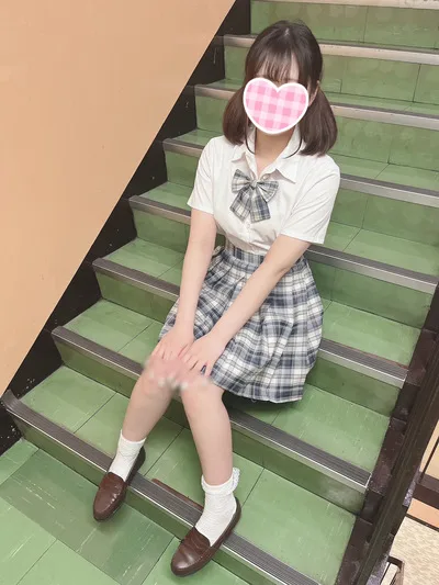 にこ 戦争を終わらせられる天性の愛嬌