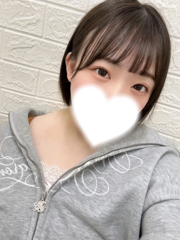 瀬奈ゆゆ