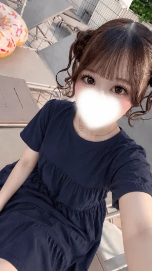 月日奈あみ