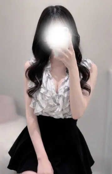 ミサト細身でFカップ(22)