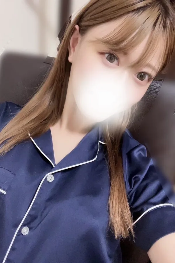 成瀬もな