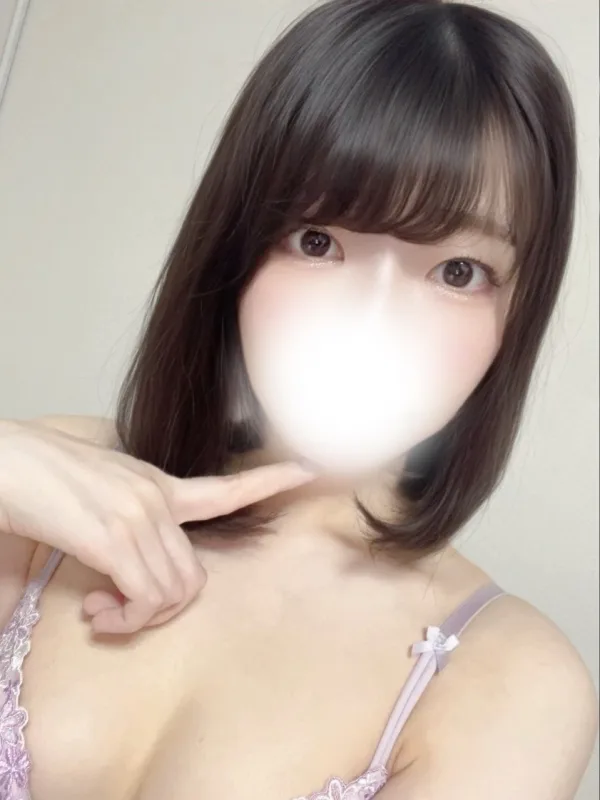 小宮 ひなの