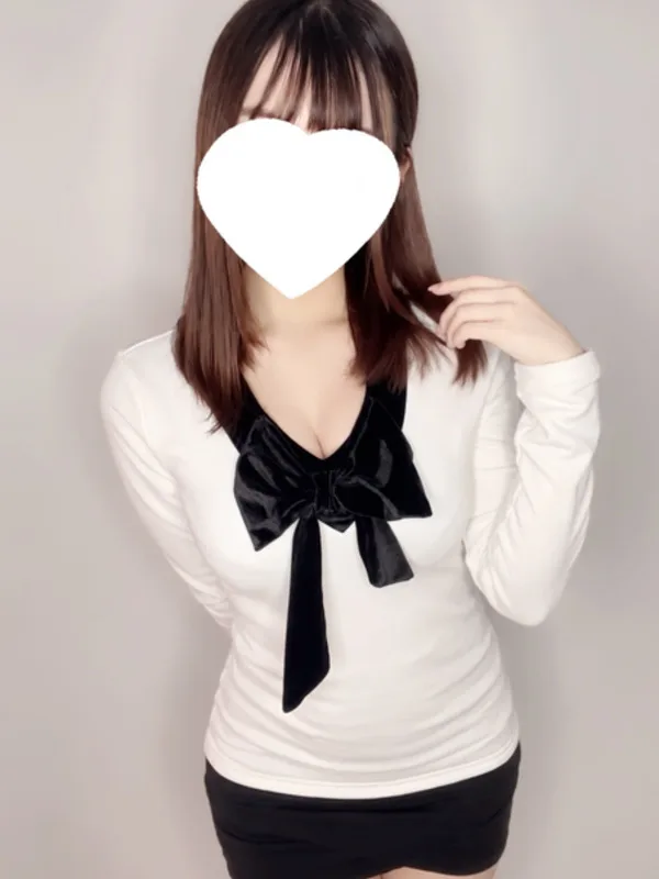 山本ここ