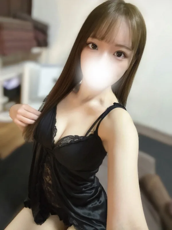 早川なぎさ