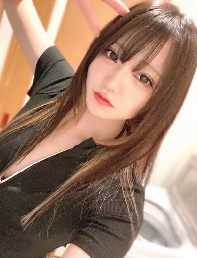 れいさ【モデル級ルックス×スタイル】
