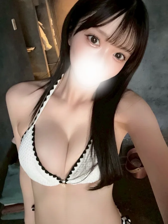 リナ