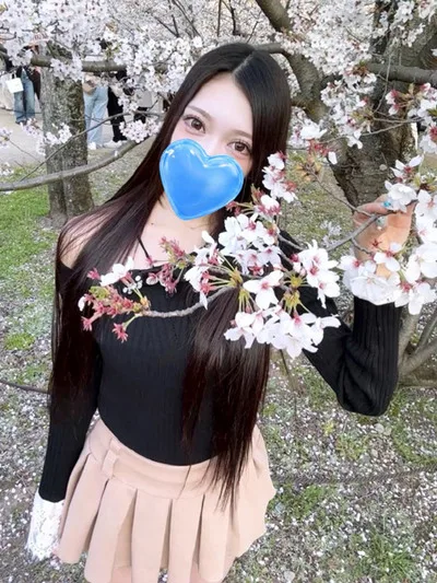 りな(C)