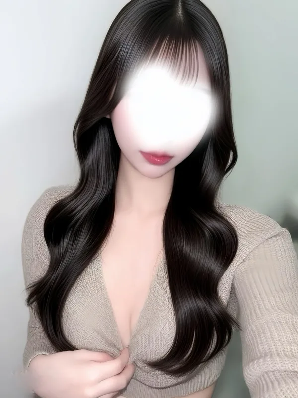 望月ゆゆ