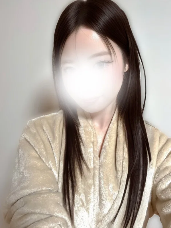 東雲 るな
