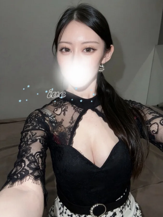 ⟢ 黒川 いぶ ⟣