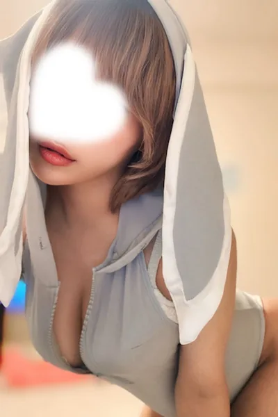 岩倉 れいん