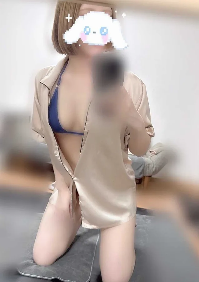 篠塚まこ