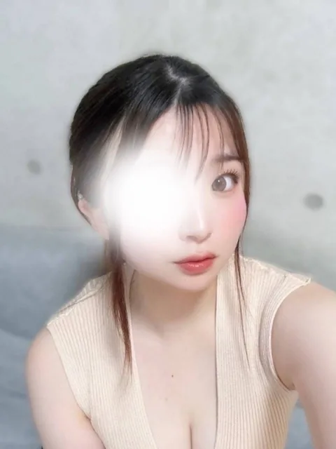 七瀬くるみ