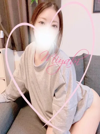 朝比奈みやび