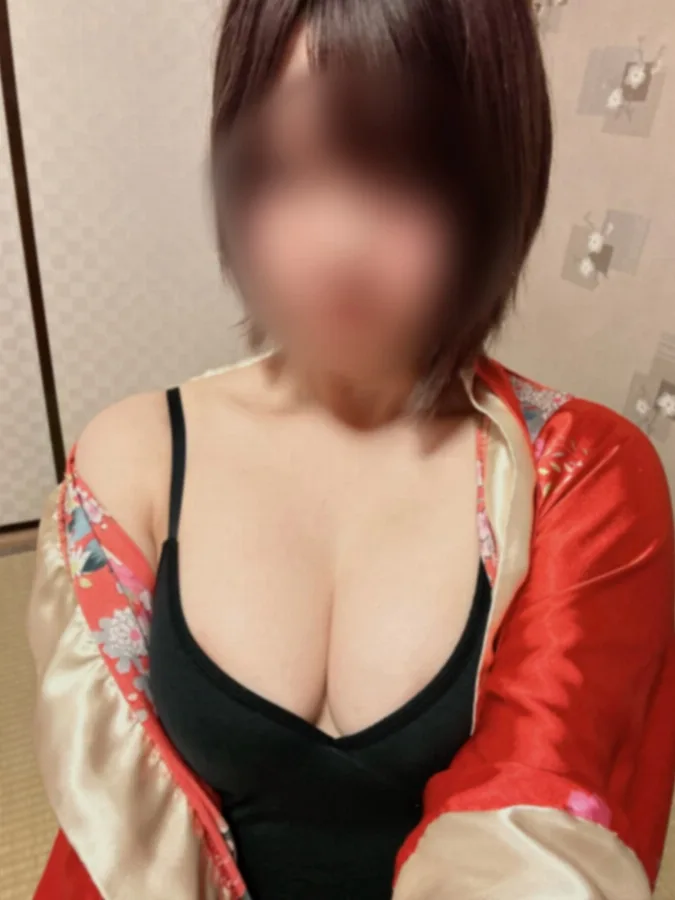 加蓮（かれん）1/4デビュー
