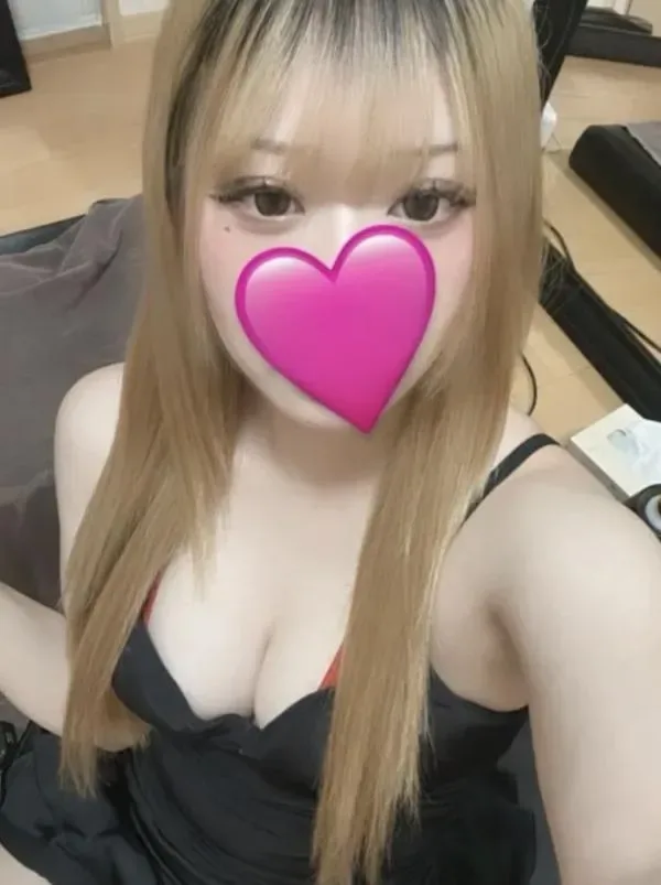 片瀬ひな