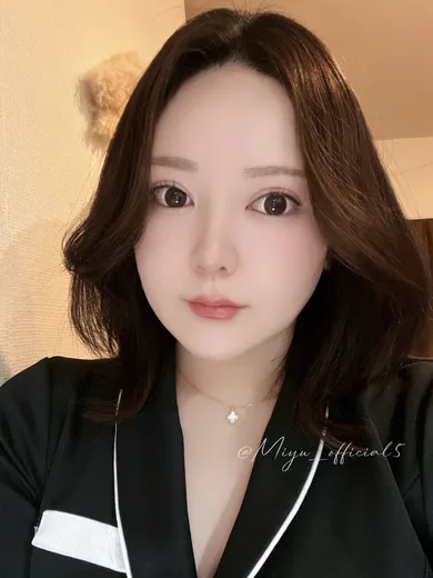 篠崎みゆ