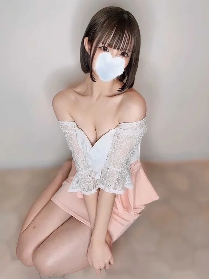 鈴乃みみ