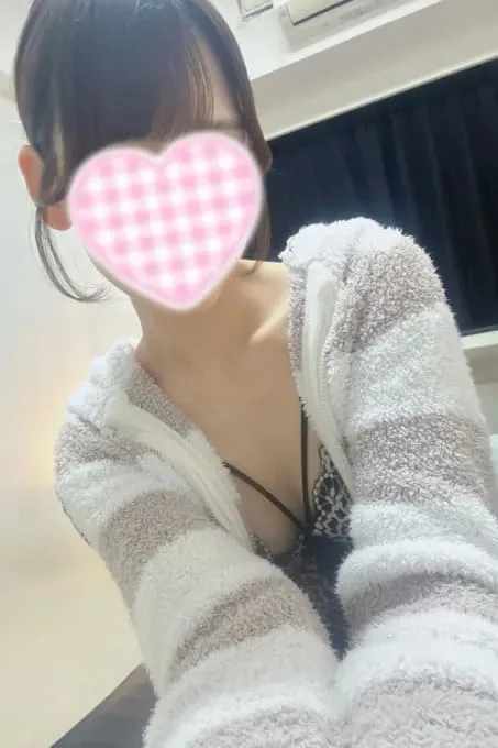 成海みこ