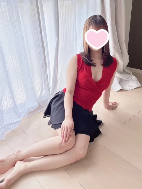 みさ 新人