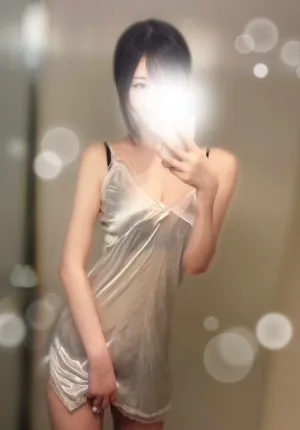 若槻　あやか