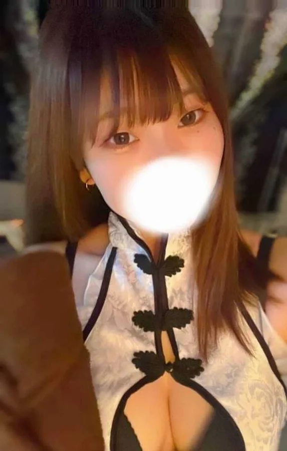 水沢ありさ