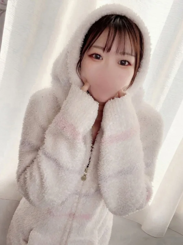 愛瀬みゆ