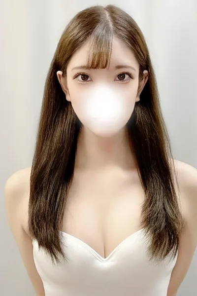 門倉 ひより