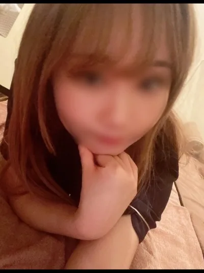 新人りゆ