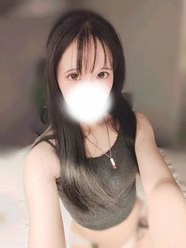 朝比奈しゅな