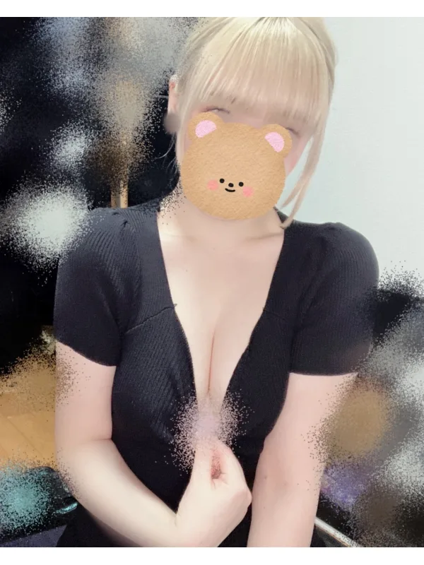 東雲かれん