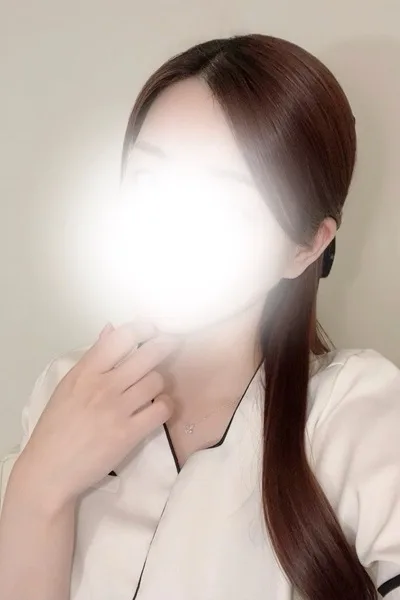 鈴森ひな