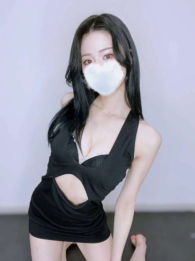王妃りえか