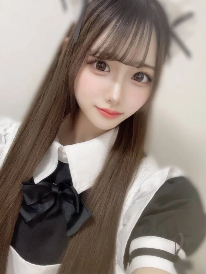 桃乃木りな