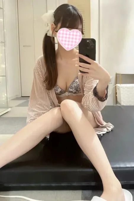 成海みこ