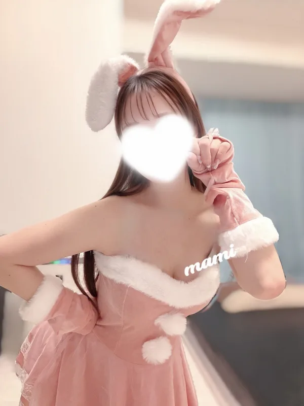 朝比奈まみ