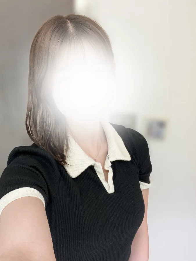 仲里あんず