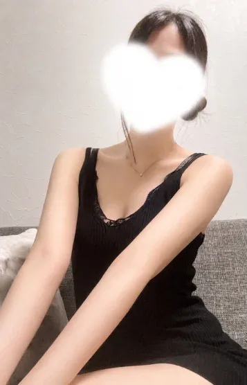 ゆら(24)