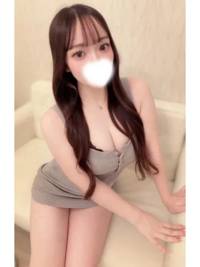 芹沢 りあ
