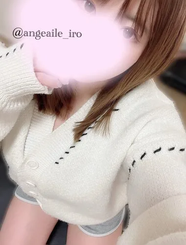 逢坂いろは