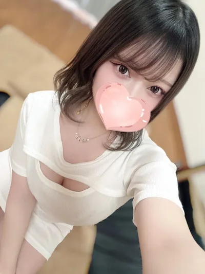 ろい【超S級美女♡読モ級の圧倒的ビジュ】