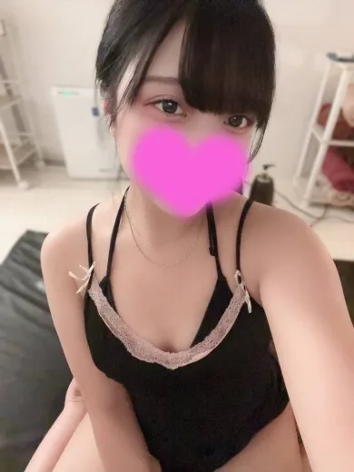 あみな