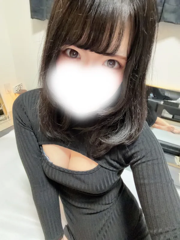 日向なつめ